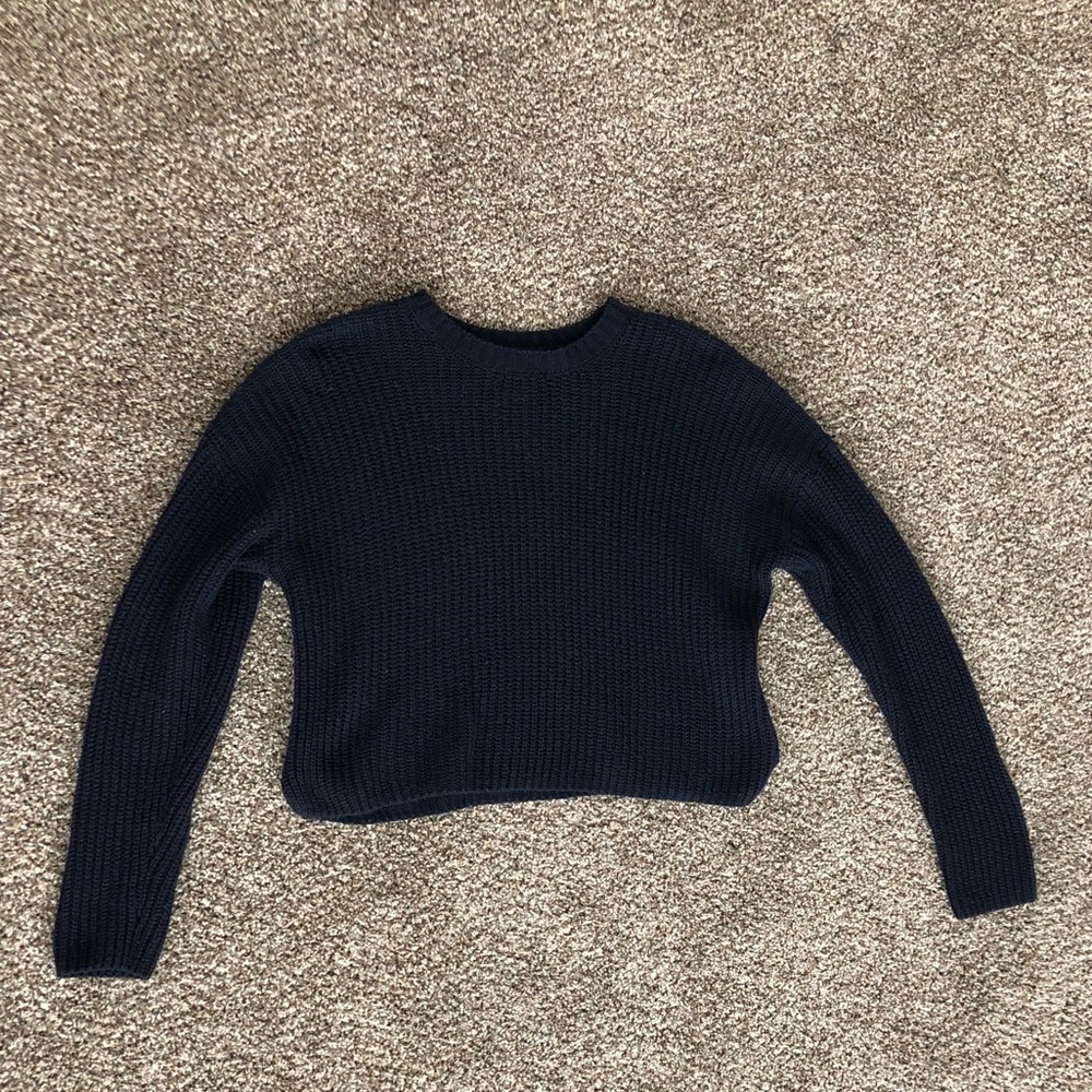 Forever 21 navy blue sweater